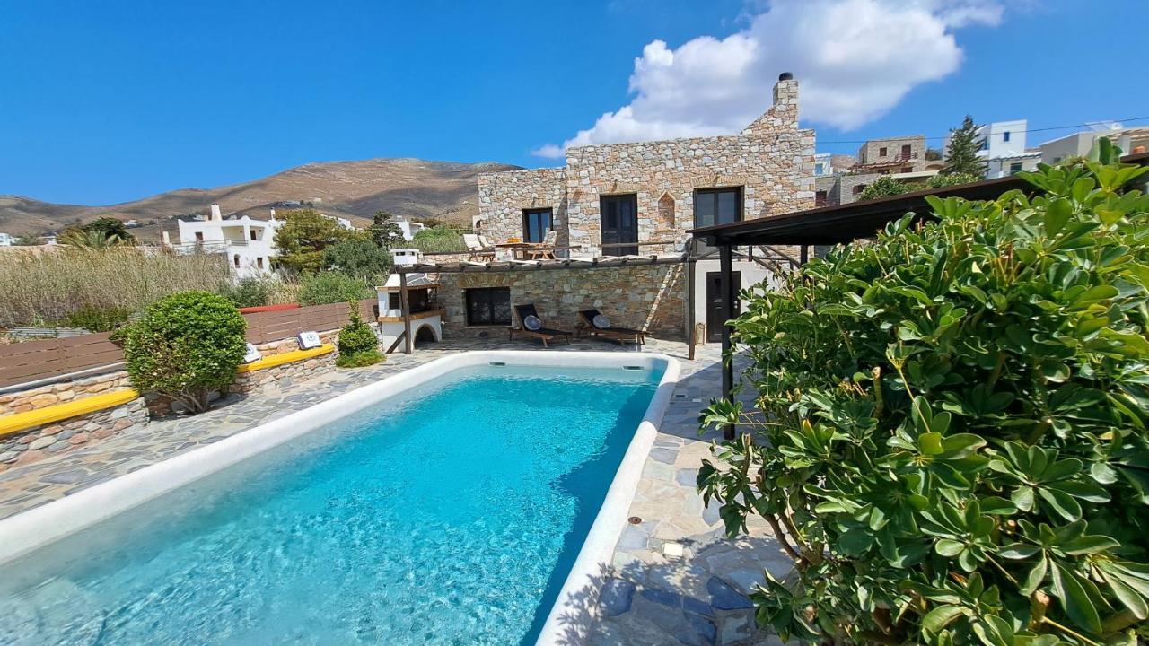 Villa Camellia Liaropá Eksteriør billede